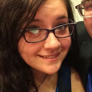 Meet your Posher, Becca